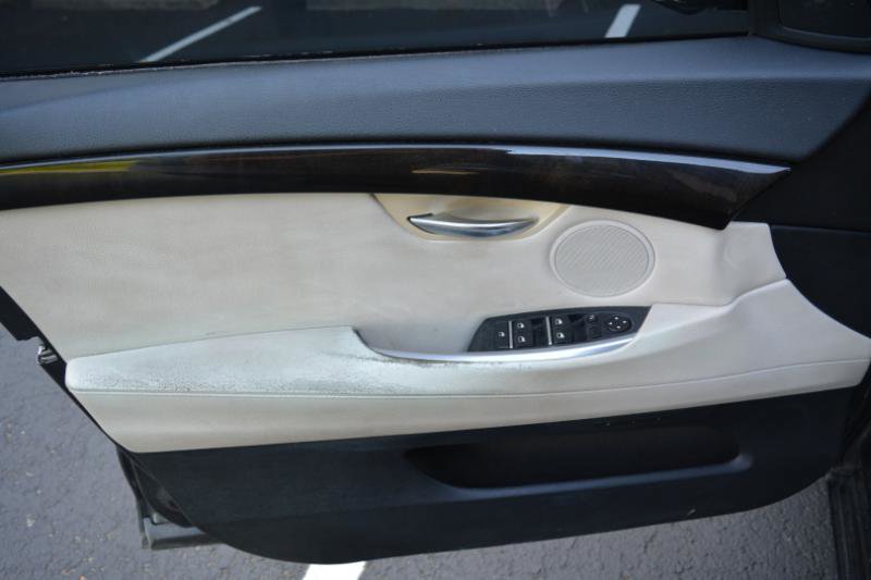 Used 2010 BMW 535i Gran Turismo image 8