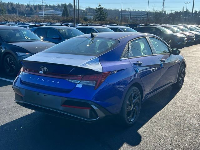 New 2026 Hyundai Elantra SEL Sport Premium FWD image 4