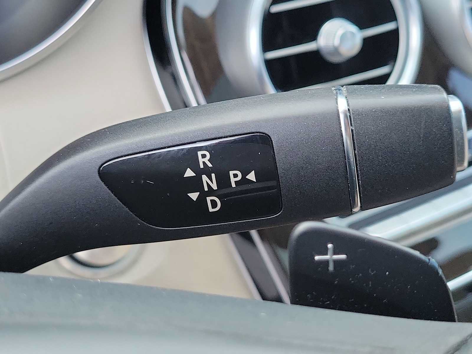 Used 2017 Mercedes-Benz C 300 Sedan image 30