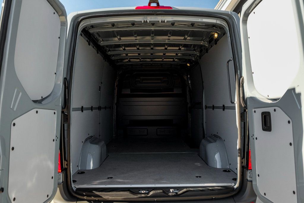 Used 2026 Mercedes-Benz Sprinter 2500 image 11
