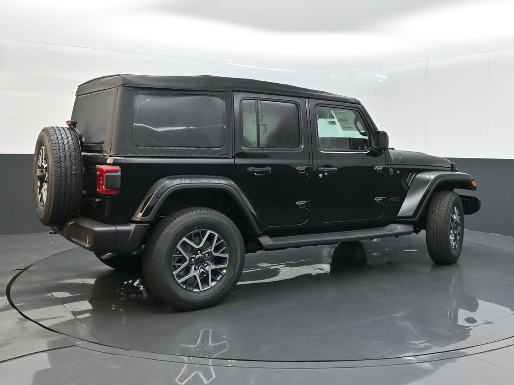 New 2025 Jeep Wrangler Sahara image 7