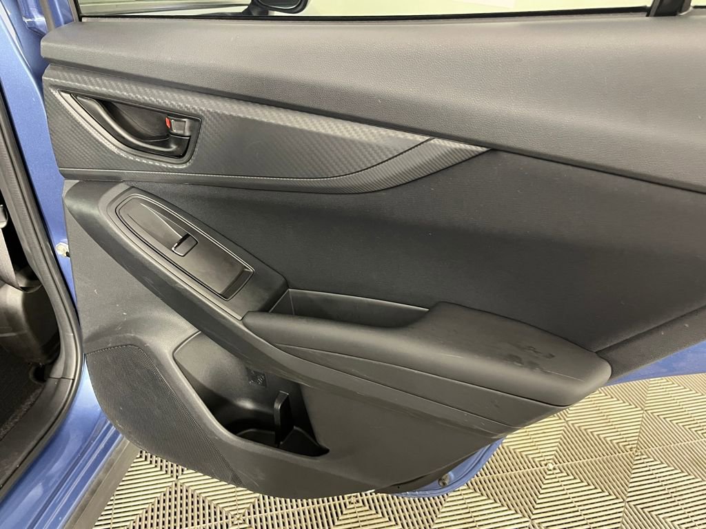 Used 2021 Subaru Crosstrek 2.0i image 14