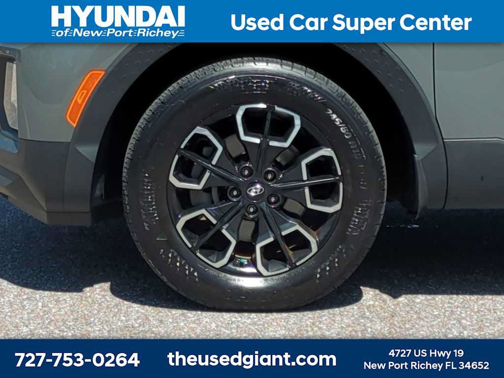 Certified 2022 Hyundai Santa Cruz SEL w/ Activity Package FWD image 10