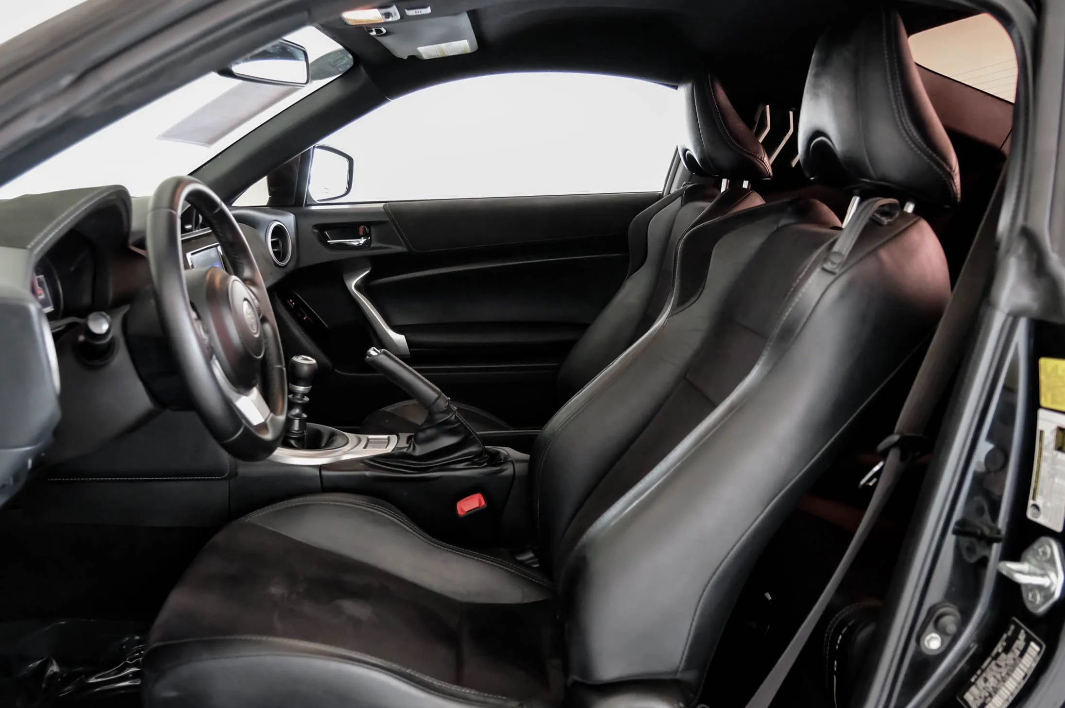 Used 2020 Toyota 86 w/ TRD Handling Package RWD image 3