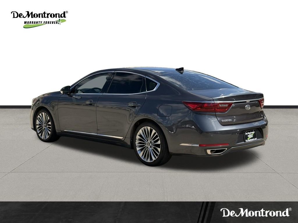 Used 2018 Kia Cadenza Limited FWD image 7