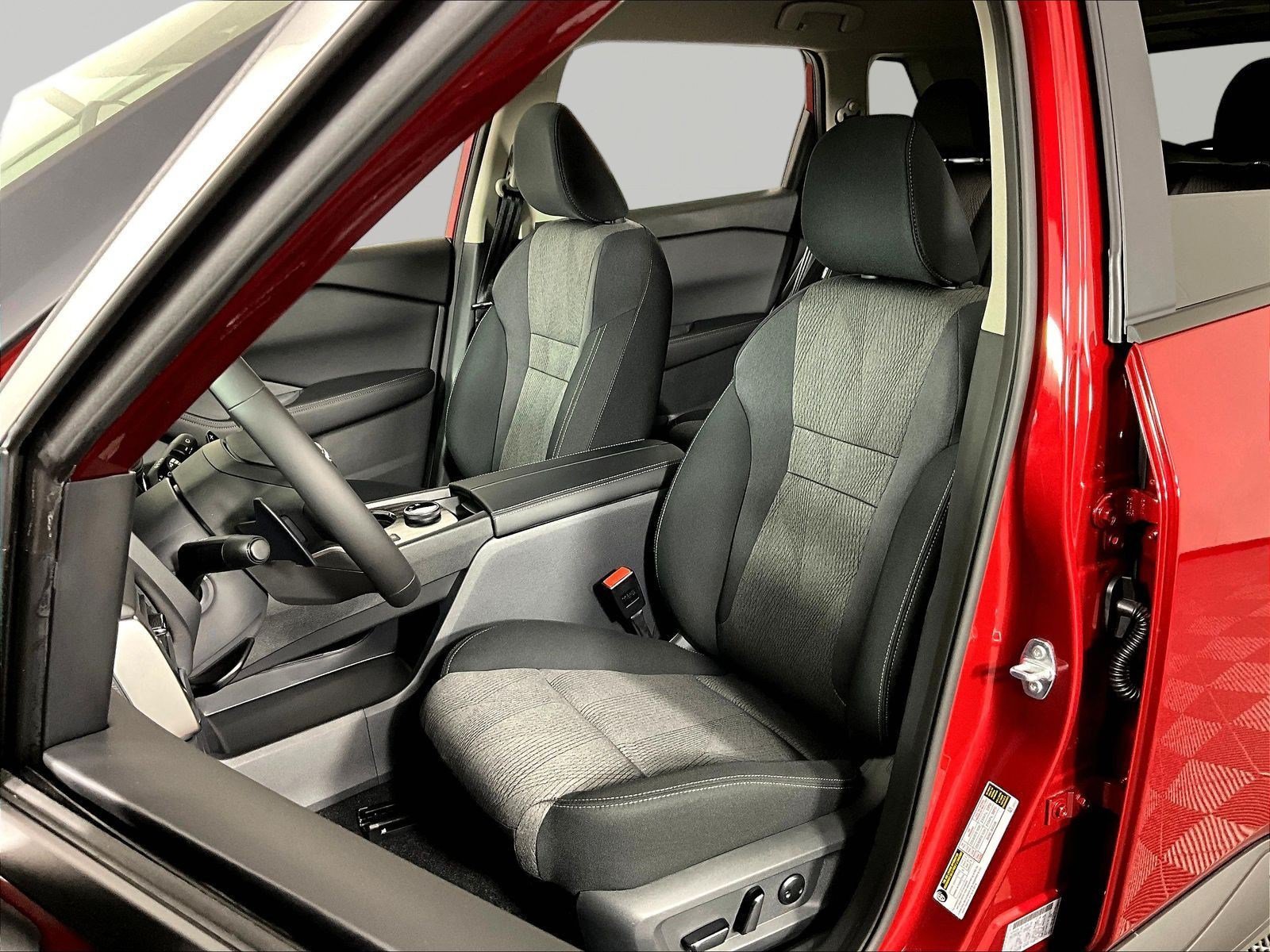 New 2026 Nissan Rogue SV w/ Cold Weather Package AWD/4WD image 16