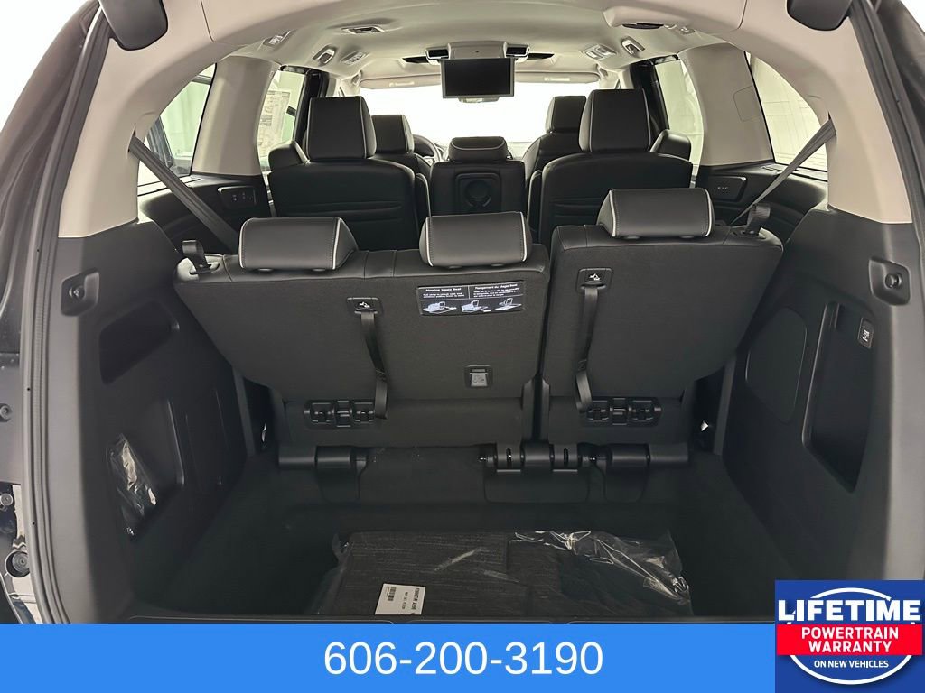 New 2026 Honda Odyssey Touring image 20