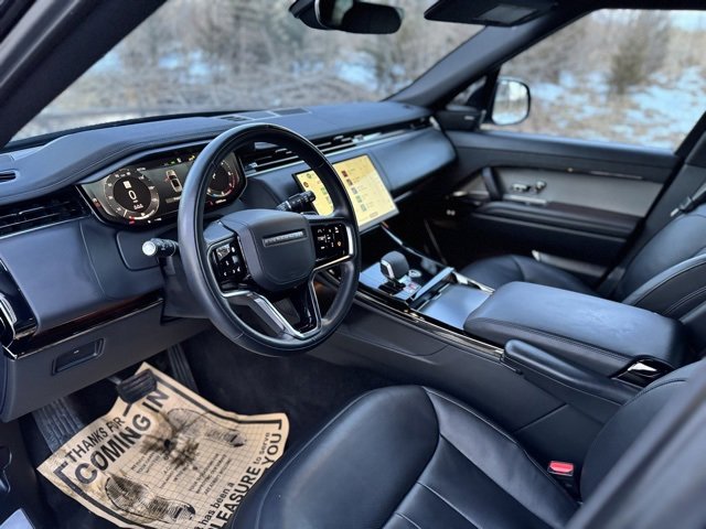 Used 2025 Land Rover Range Rover Sport SE image 10