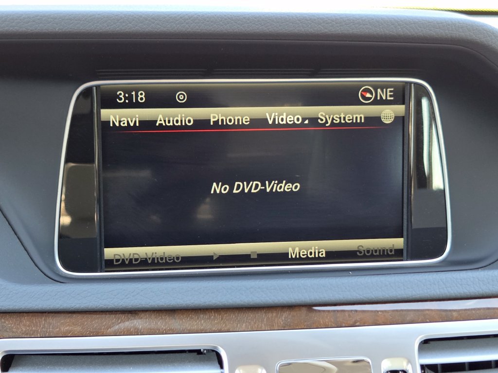 Used 2014 Mercedes-Benz E 350 Sedan image 7