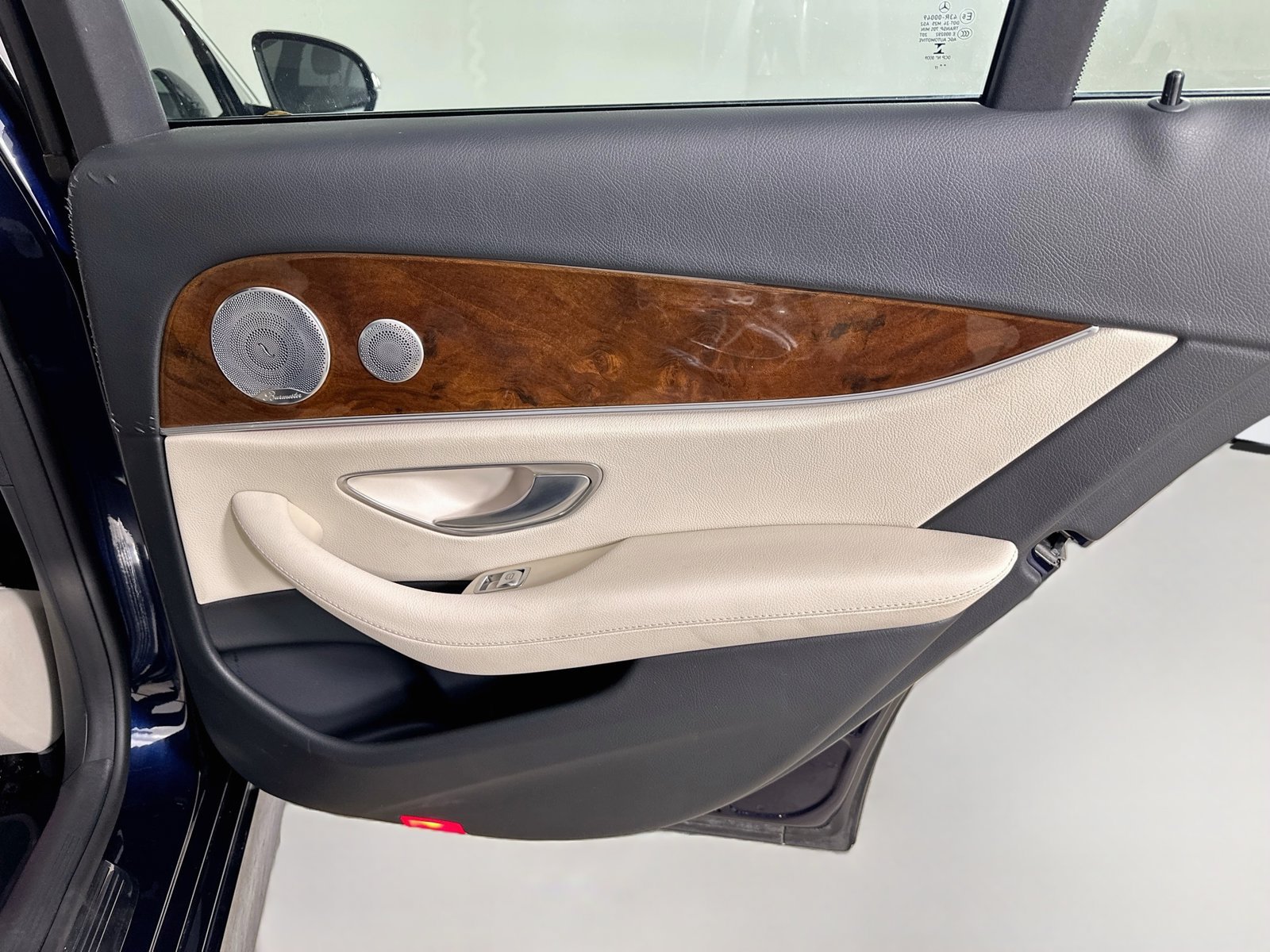 Used 2018 Mercedes-Benz E 300 4MATIC image 40