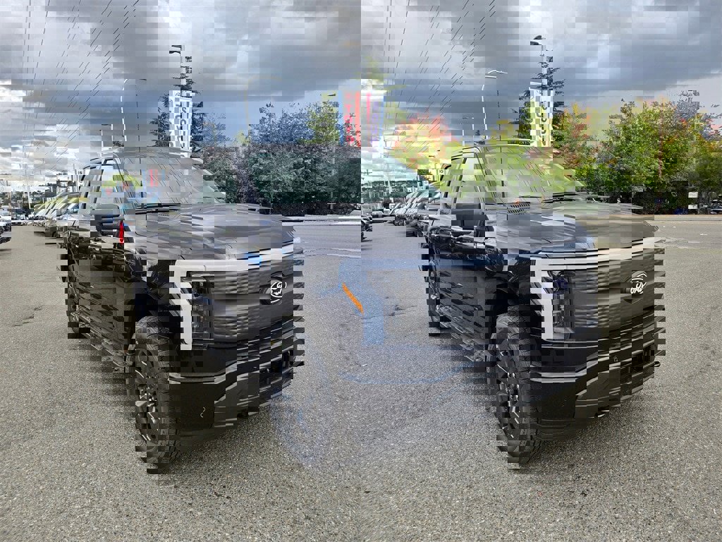 New 2025 Ford F150 Lightning Flash image 3
