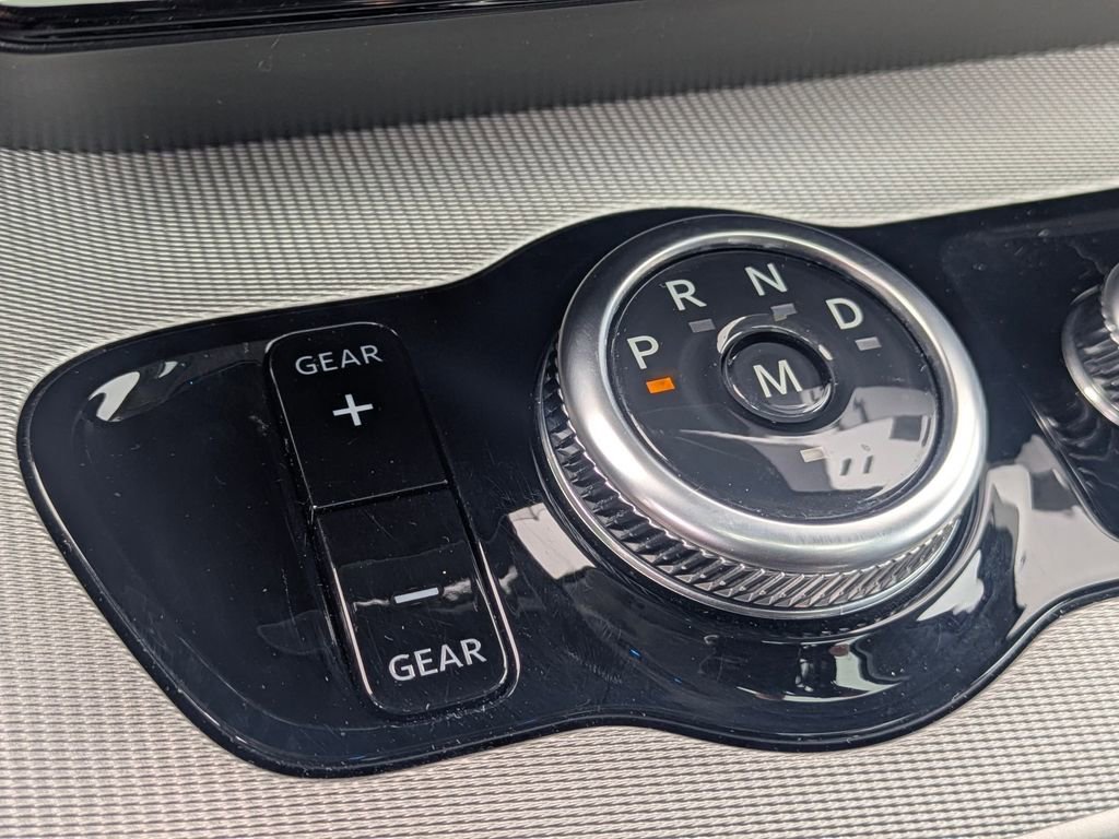 Used 2025 Ford Expedition Active image 32