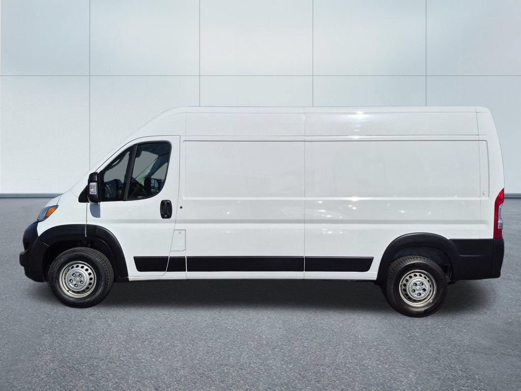 Used 2025 RAM ProMaster 2500 w/ Convenience Group FWD image 3