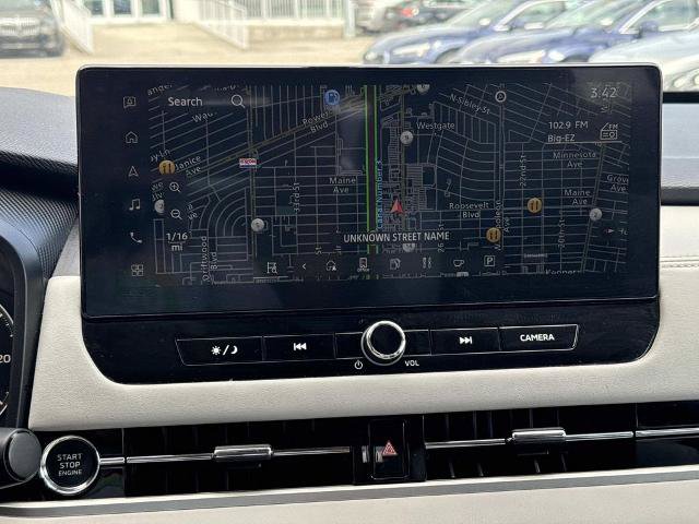 Used 2025 Mitsubishi Outlander AWD image 25