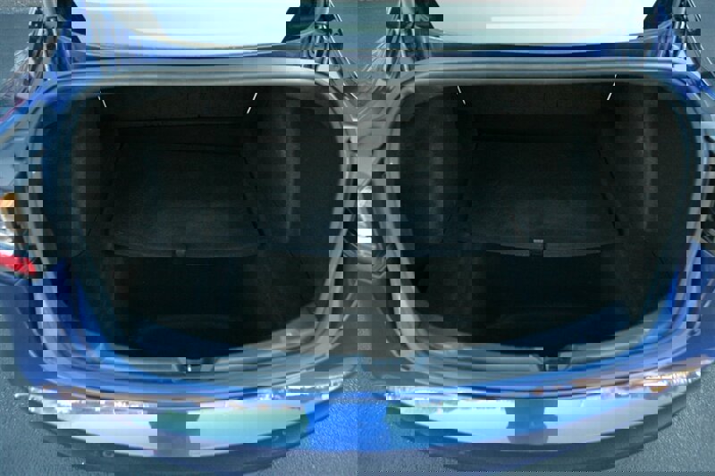 Used 2018 Tesla Model 3 Long Range image 13