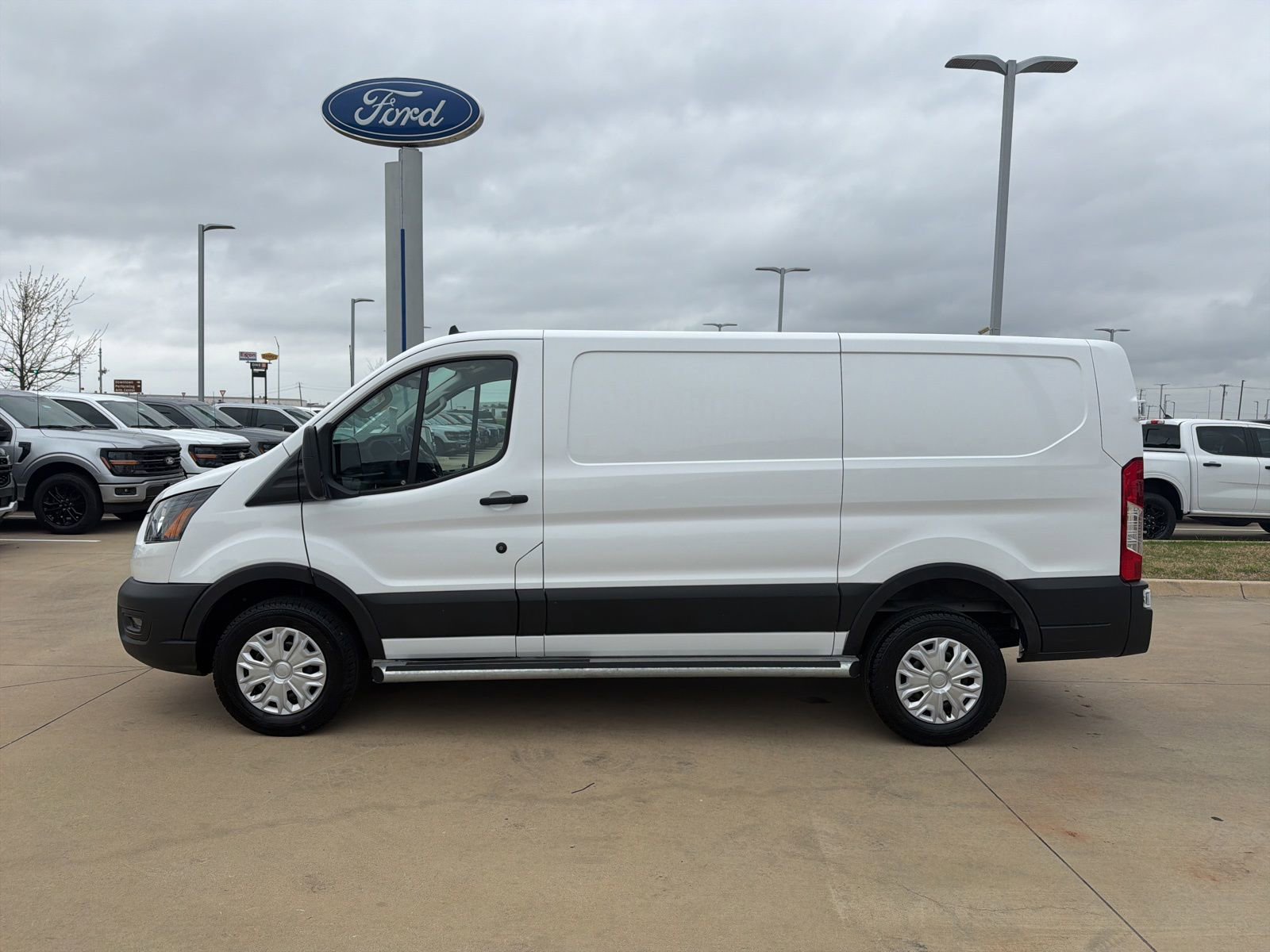 Used 2024 Ford Transit 250 Low Roof w/ Exterior Upgrade Package image 2