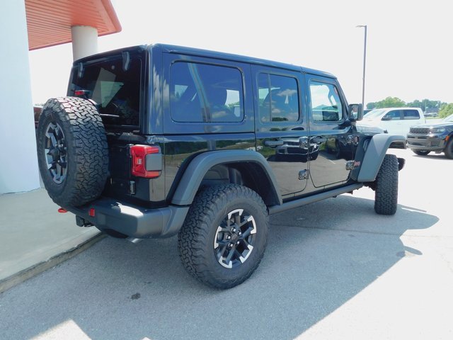 New 2025 Jeep Wrangler Unlimited Rubicon w/ Steel Bumper Group image 9