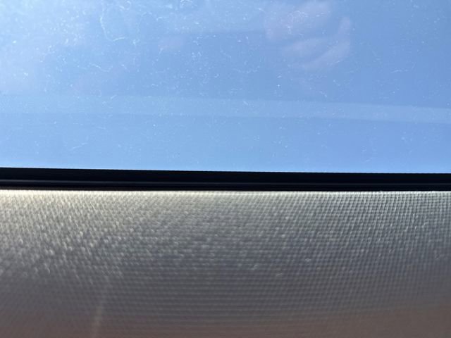 Certified 2022 Ford Explorer XLT w/ Equipment Group 202A image 31