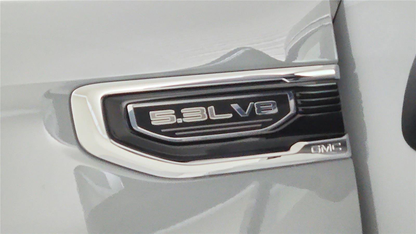 Used 2025 GMC Sierra 1500 SLE image 15