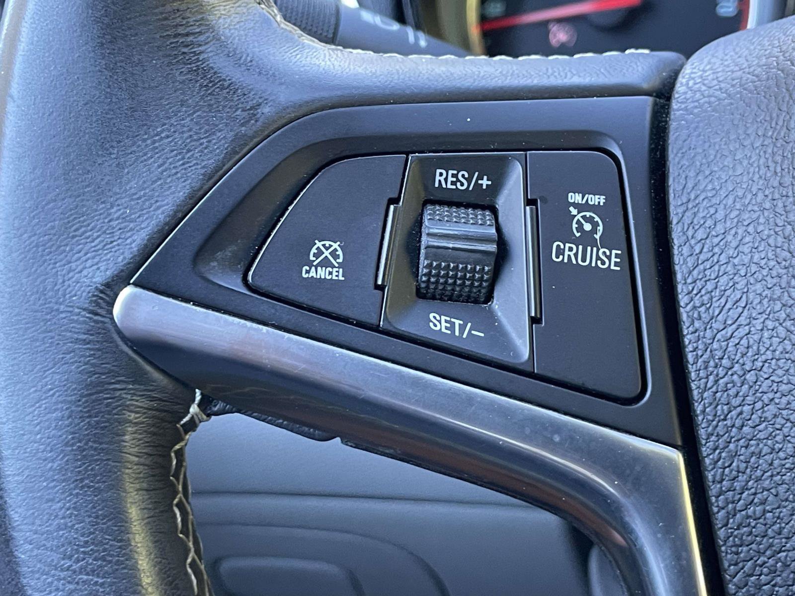 Used 2015 Buick Encore FWD image 22