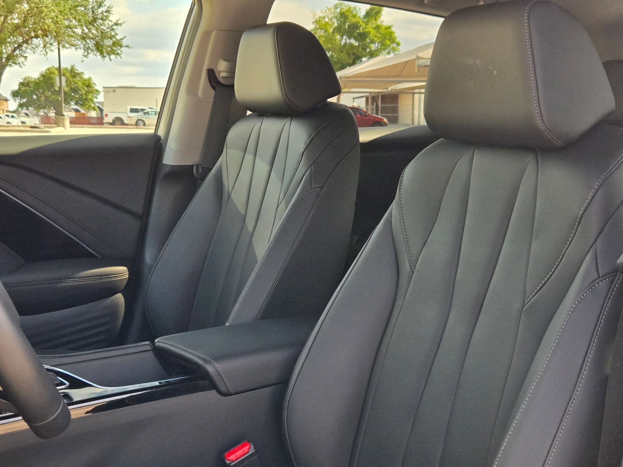 Certified 2025 Acura ADX FWD image 13