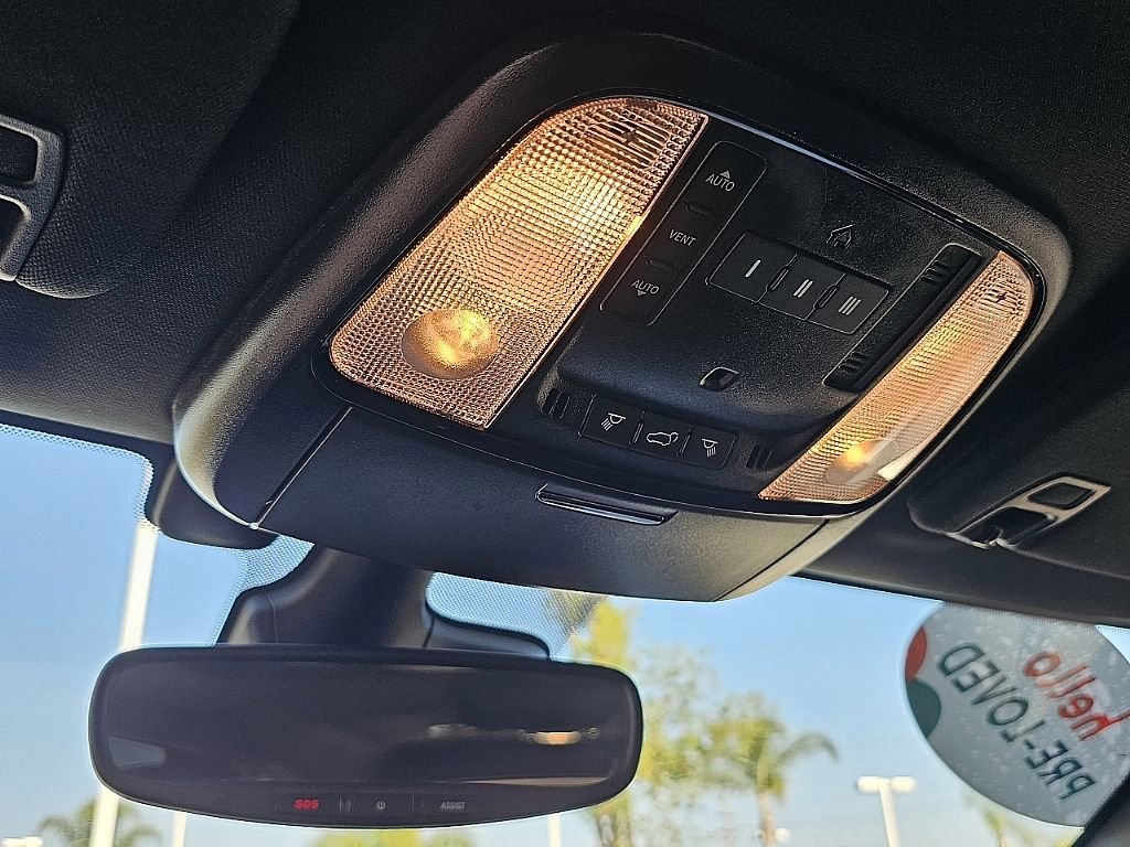 Used 2025 Dodge Durango GT image 29