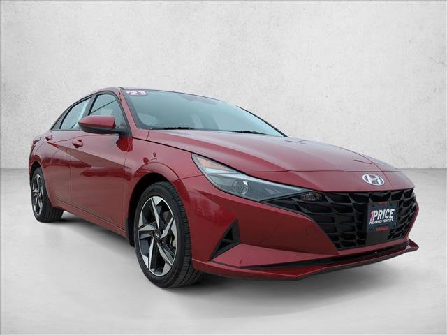 Used 2023 Hyundai Elantra SEL w/ Convenience Package image 3