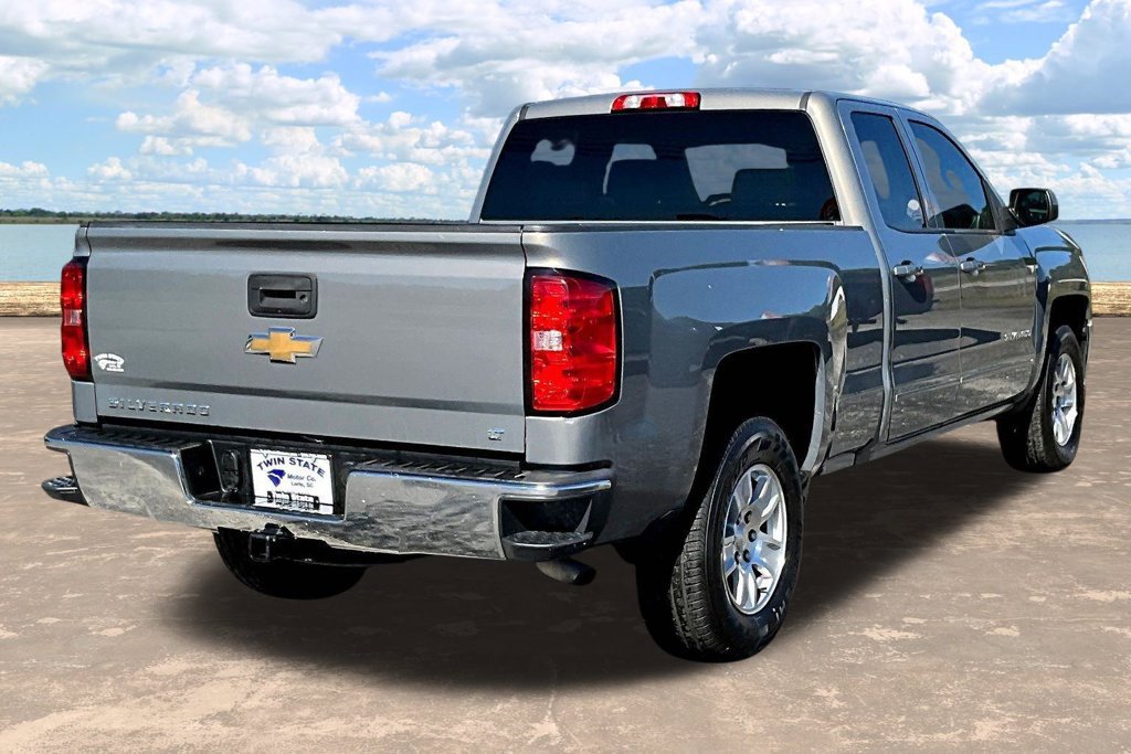 Used 2017 Chevrolet Silverado 1500 LT w/ All Star Edition RWD image 8