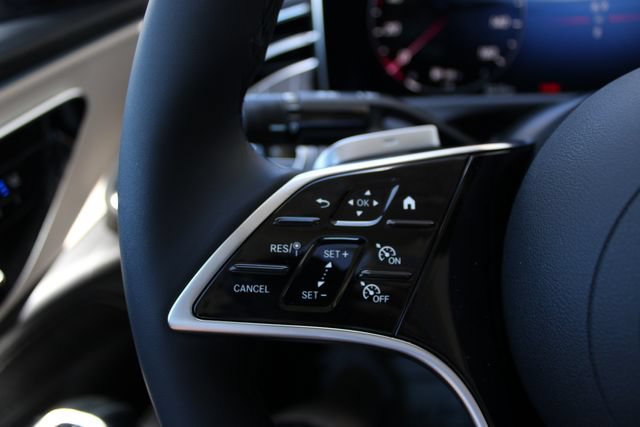 New 2026 Mercedes-Benz E 450 4MATIC Sedan image 9