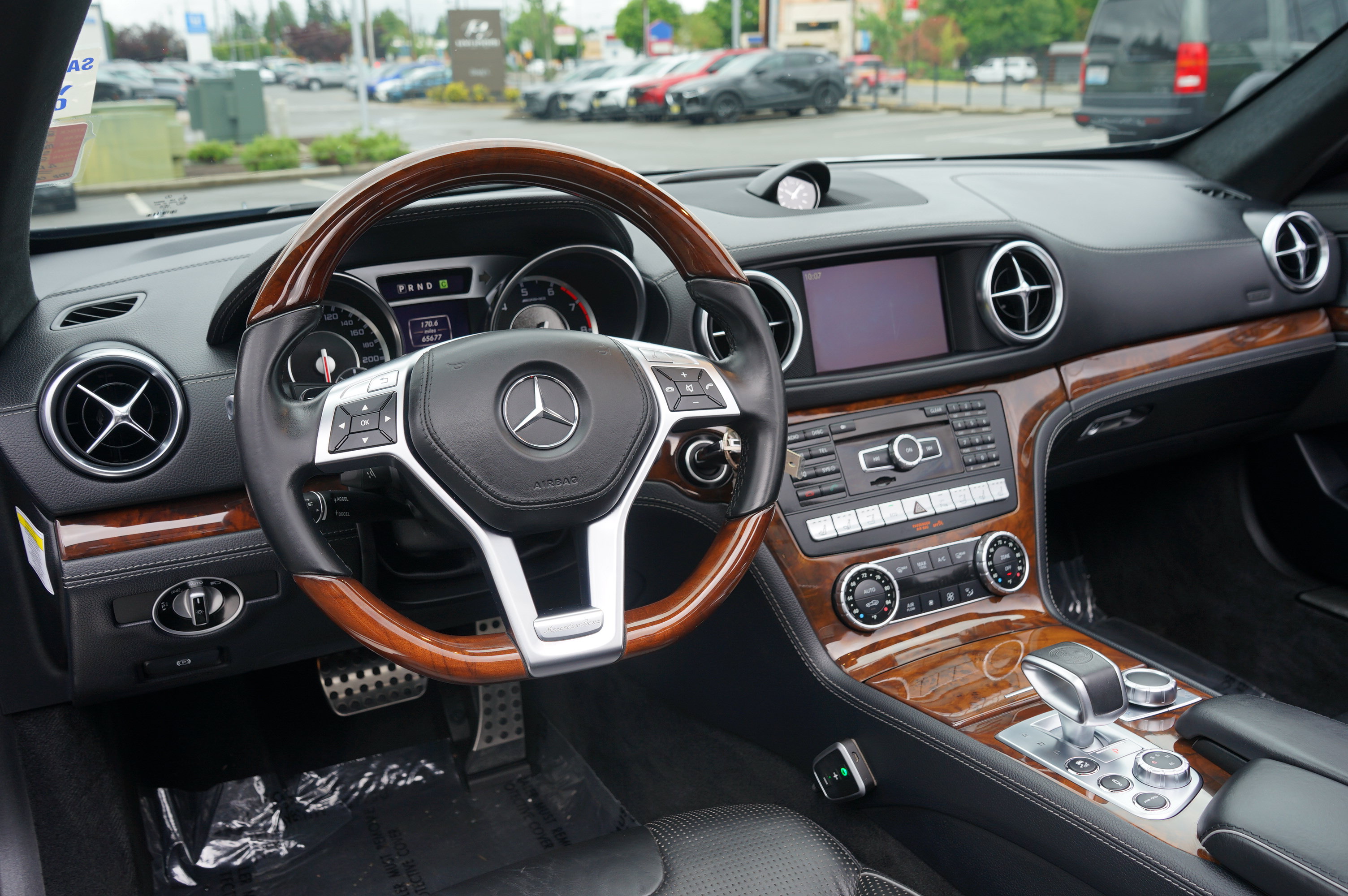 Used 2013 Mercedes-Benz SL 63 AMG image 24