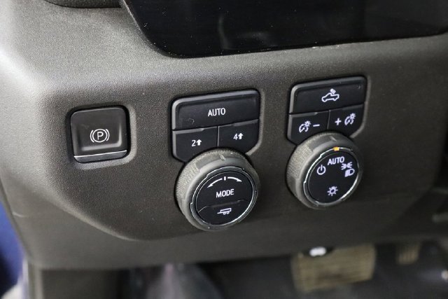 Used 2023 Chevrolet Silverado 1500 LT AWD/4WD image 24