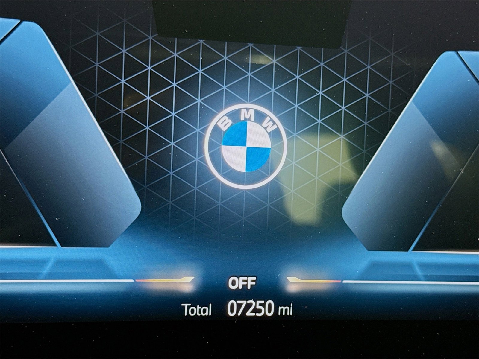 Used 2025 BMW 330i Sedan w/ Convenience Package image 12