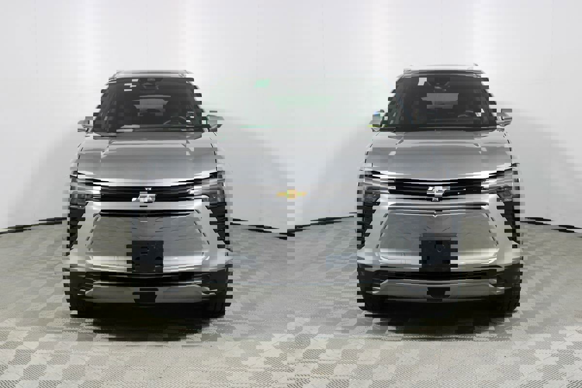 Used 2025 Chevrolet Blazer EV LT image 22