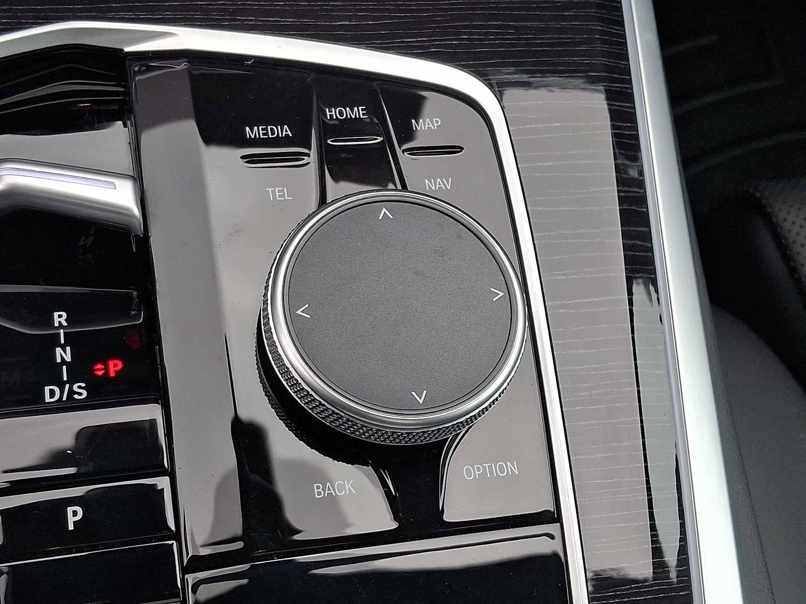 Certified 2025 BMW X5 xDrive40i w/ M Sport Package image 25