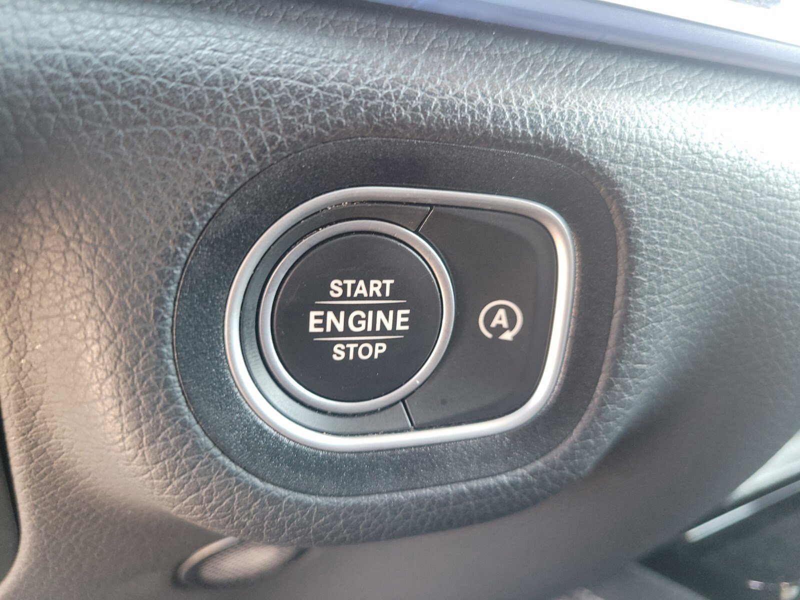 Used 2024 Mercedes-Benz GLE 350 4MATIC w/ 3rd Row Seat Package image 24