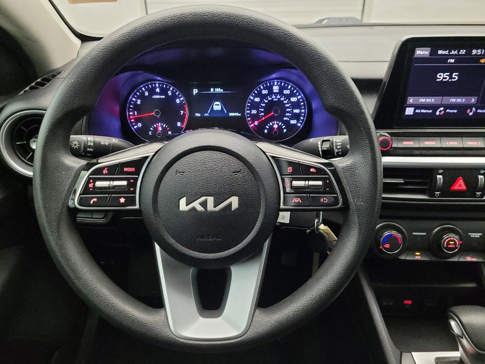 Used 2022 Kia Forte LXS FWD image 22