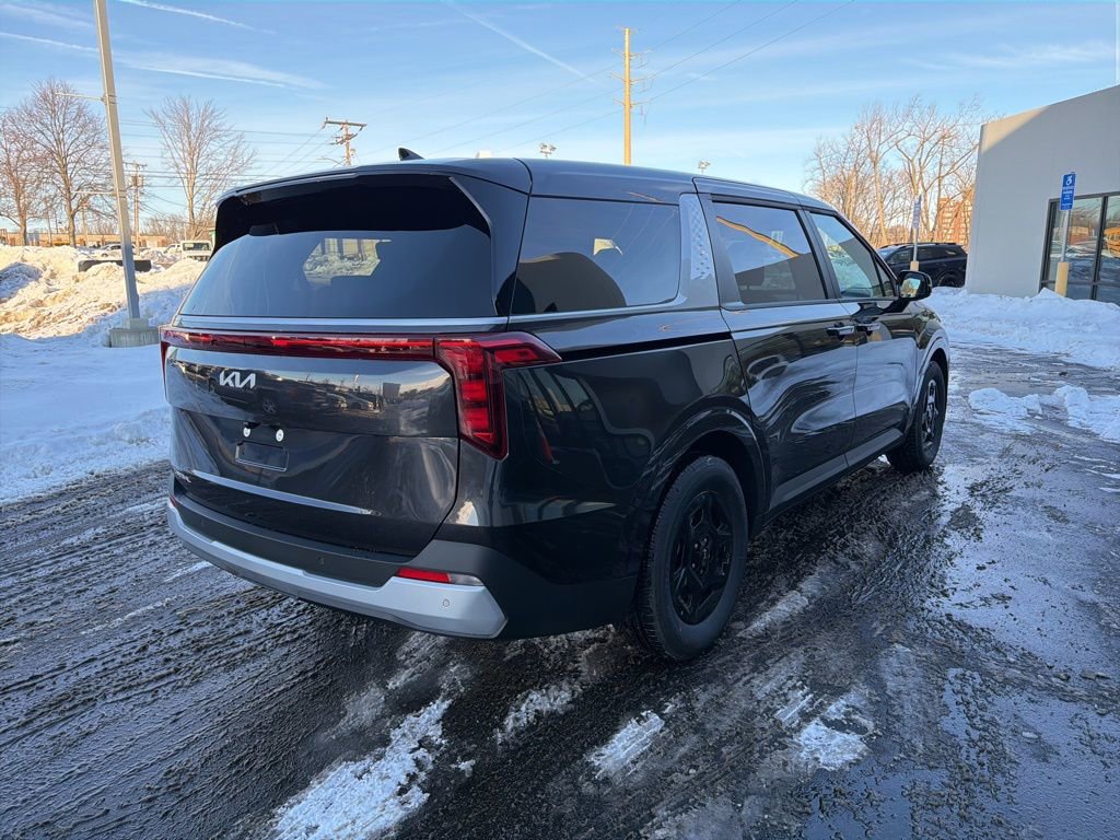 New 2026 Kia Carnival LX image 6