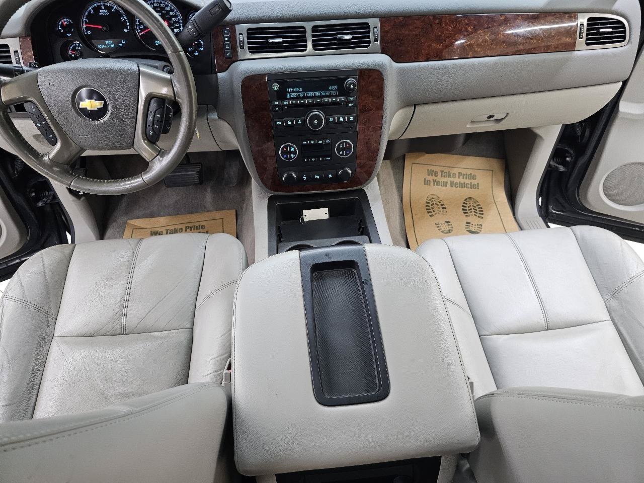 Used 2011 Chevrolet Avalanche LT w/ Regional Value Package RWD image 25