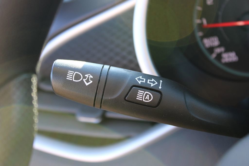 Used 2024 Chevrolet Malibu LT image 31