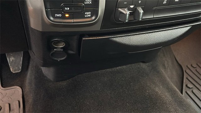 Used 2016 RAM 1500 Outdoorsman image 19