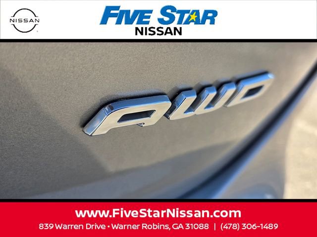 Used 2024 Ford Edge SE image 11