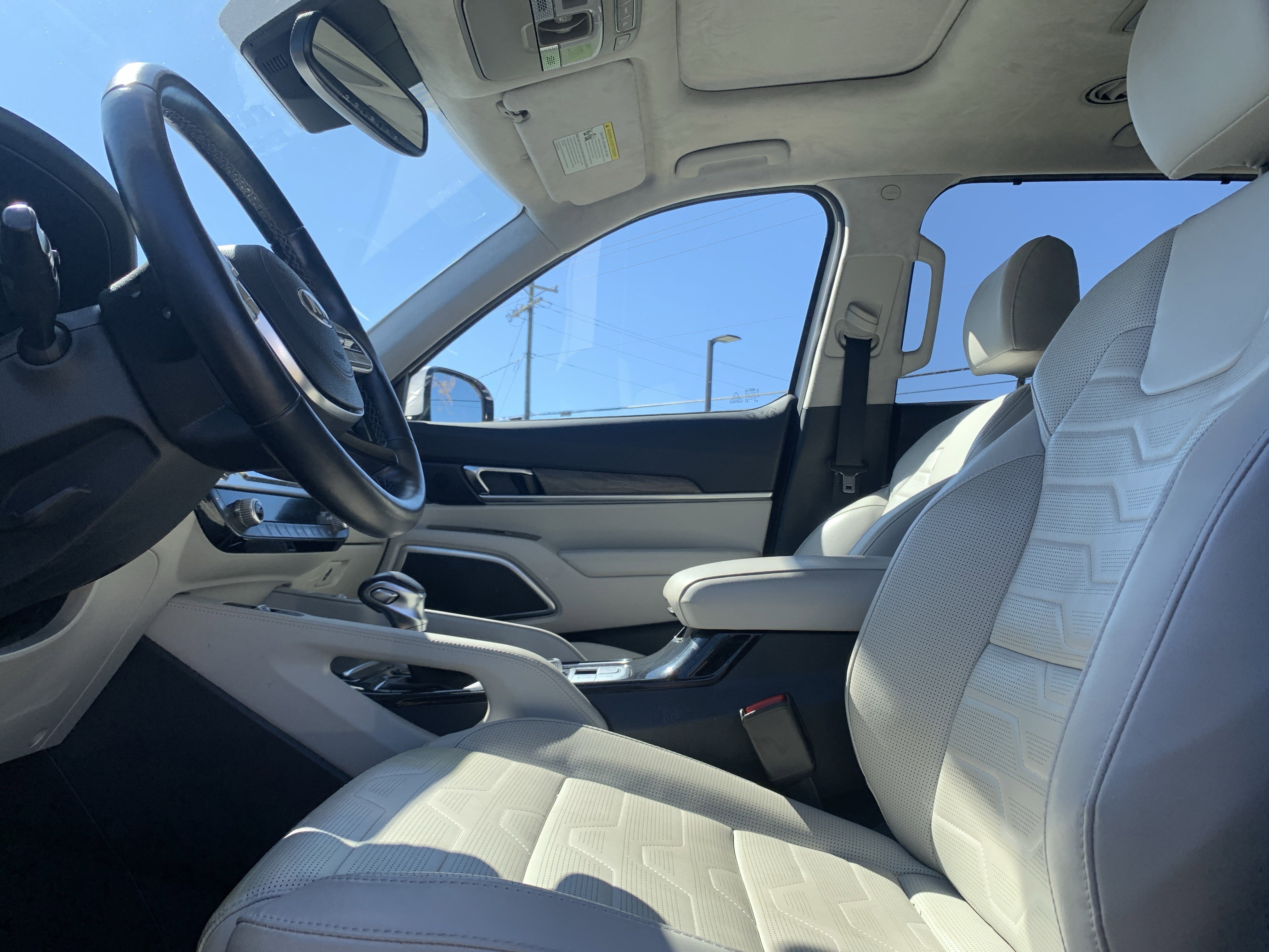 Used 2021 Kia Telluride SX w/ SX Prestige Package image 16