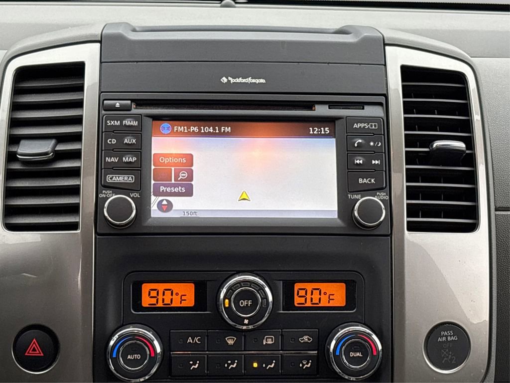 Used 2015 Nissan Frontier SL image 19