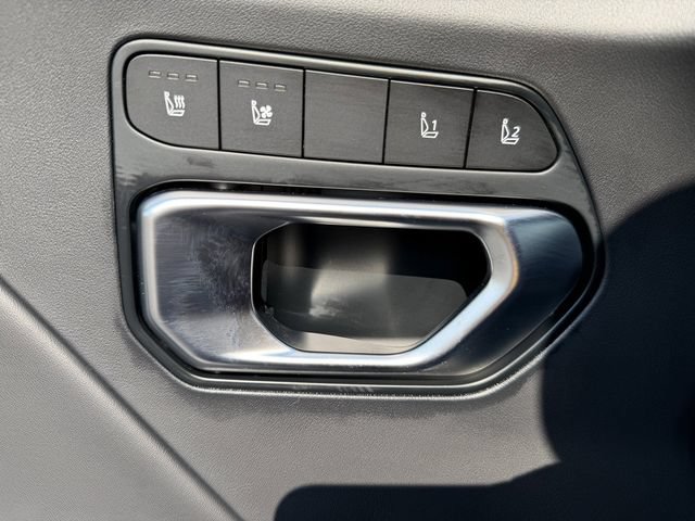 Certified 2025 Kia K4 GT-Line w/ GT-Line Premium Package FWD image 13