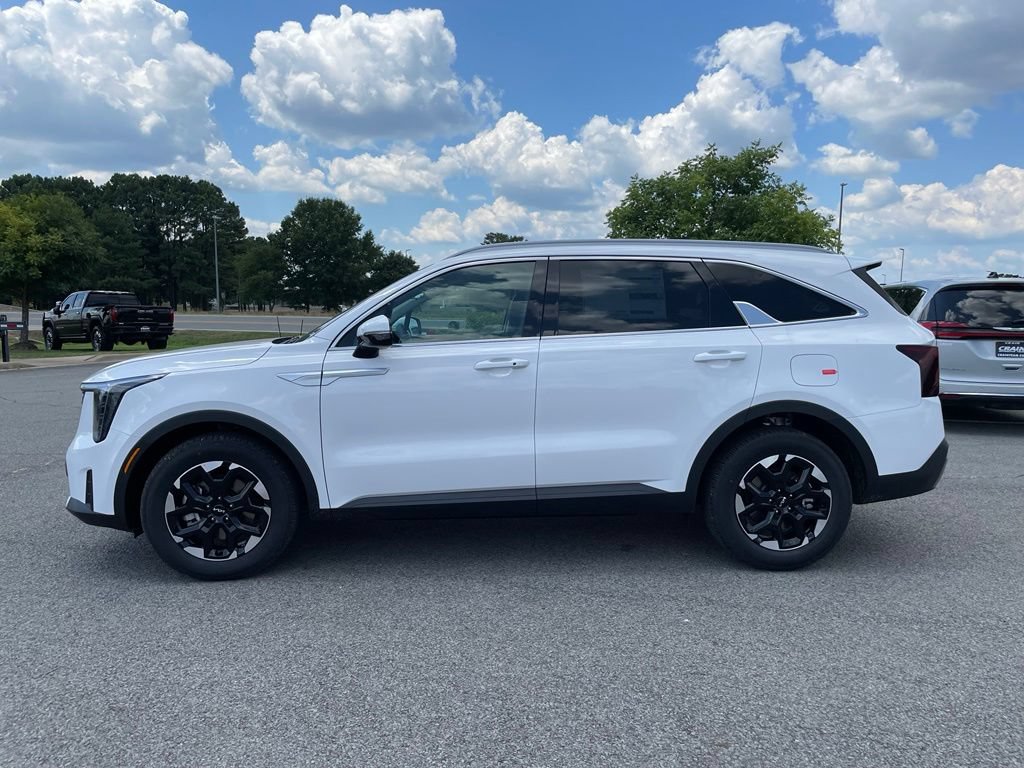 New 2026 Kia Sorento S w/ S Panoramic Sunroof Package FWD image 4