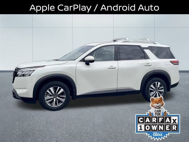 Certified 2024 Nissan Pathfinder SL w/ Black Appearance Package image 10