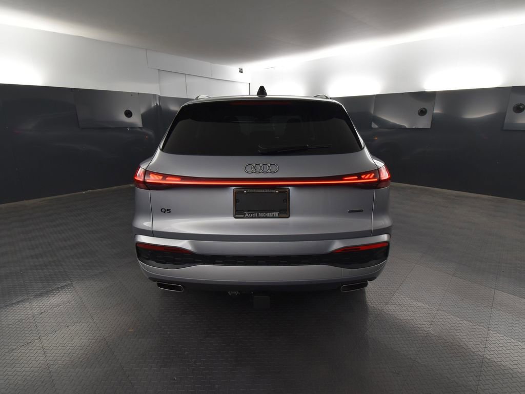 New 2025 Audi Q5 Prestige image 4