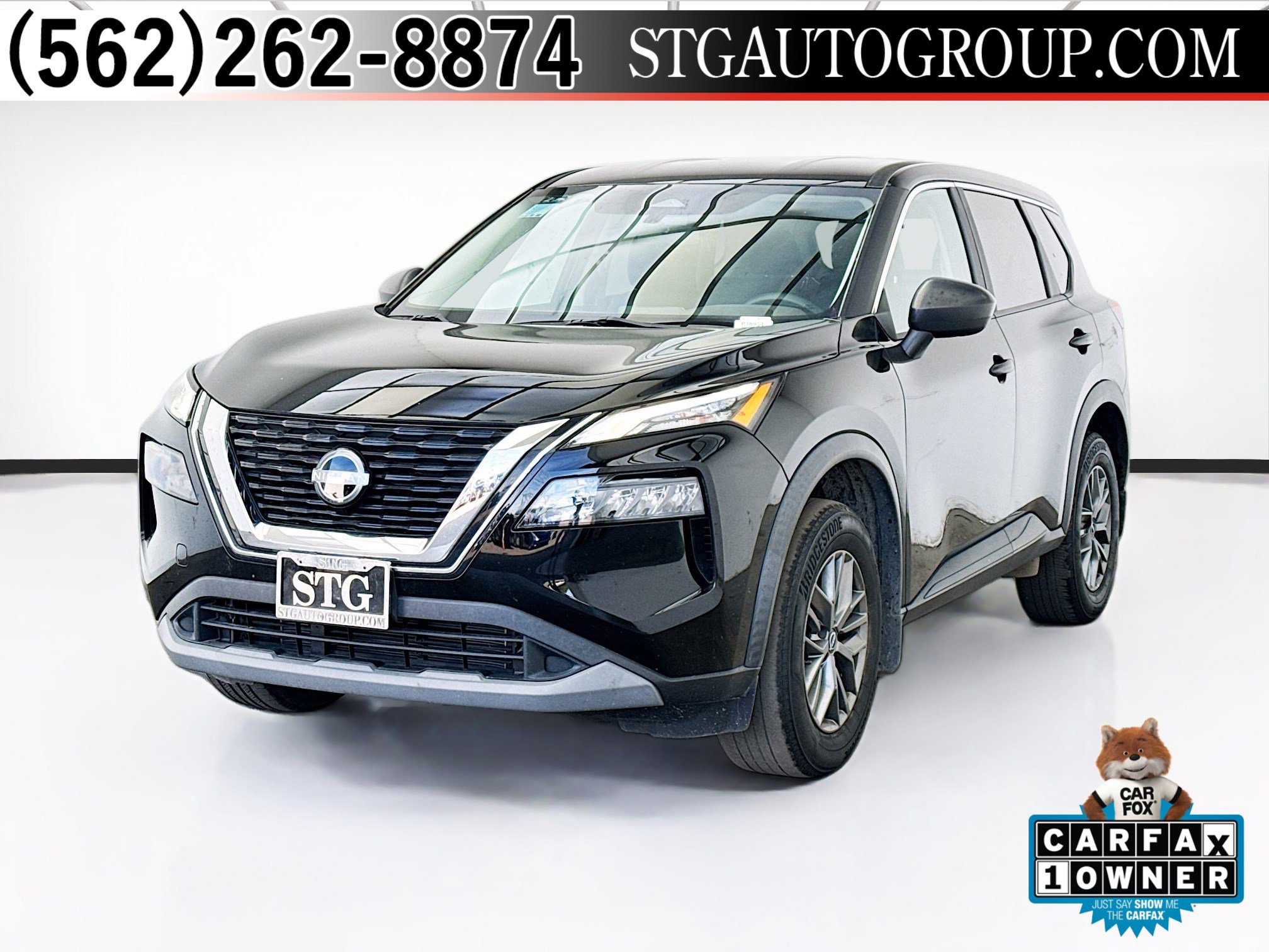 Used 2023 Nissan Rogue S image 1