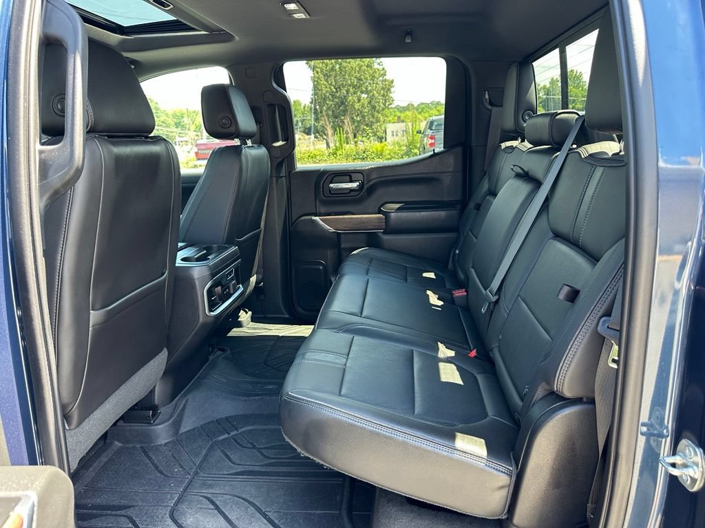 Used 2019 Chevrolet Silverado 1500 High Country w/ Technology Package AWD/4WD image 27