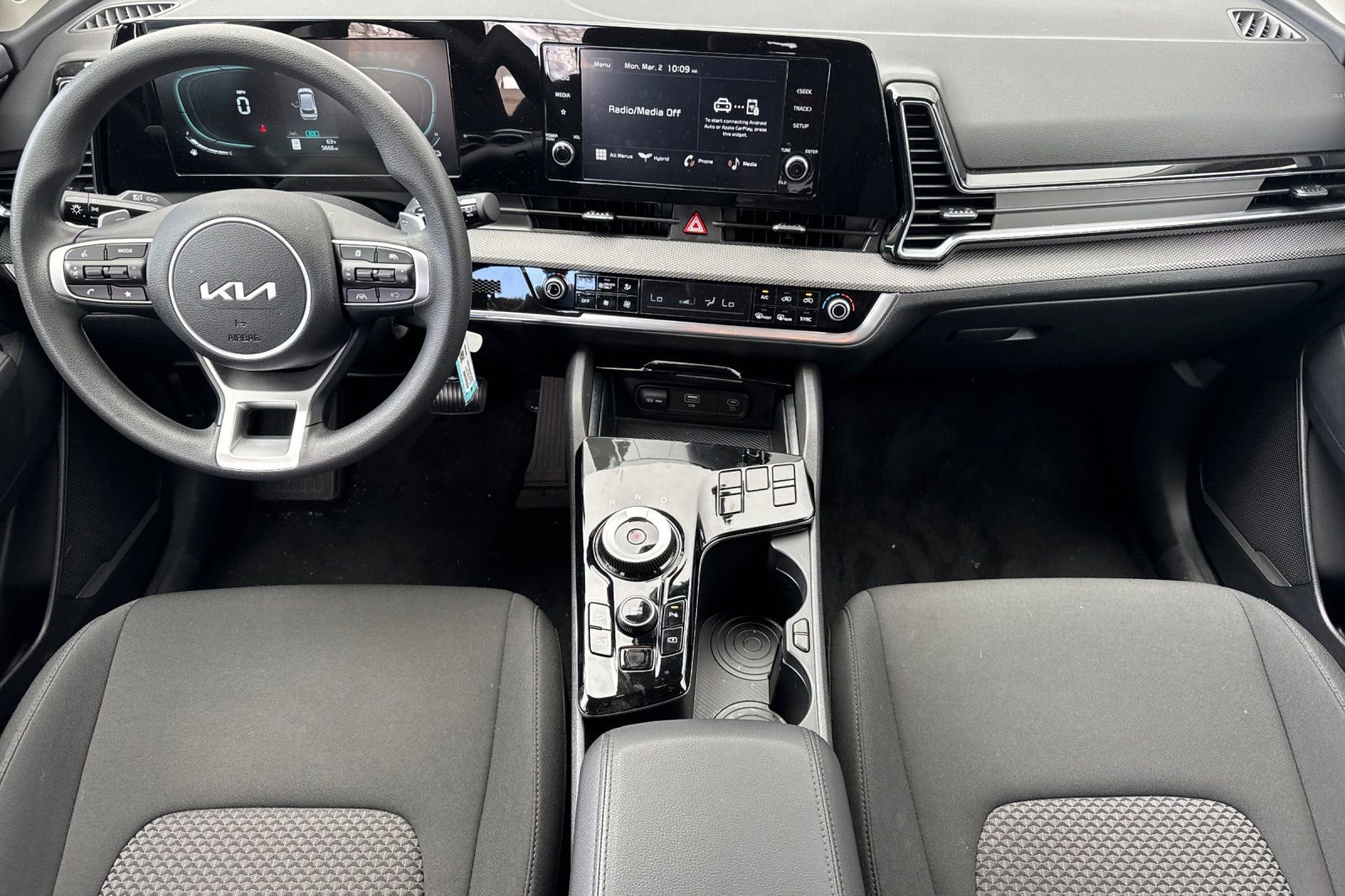 Certified 2025 Kia Sportage LX image 16